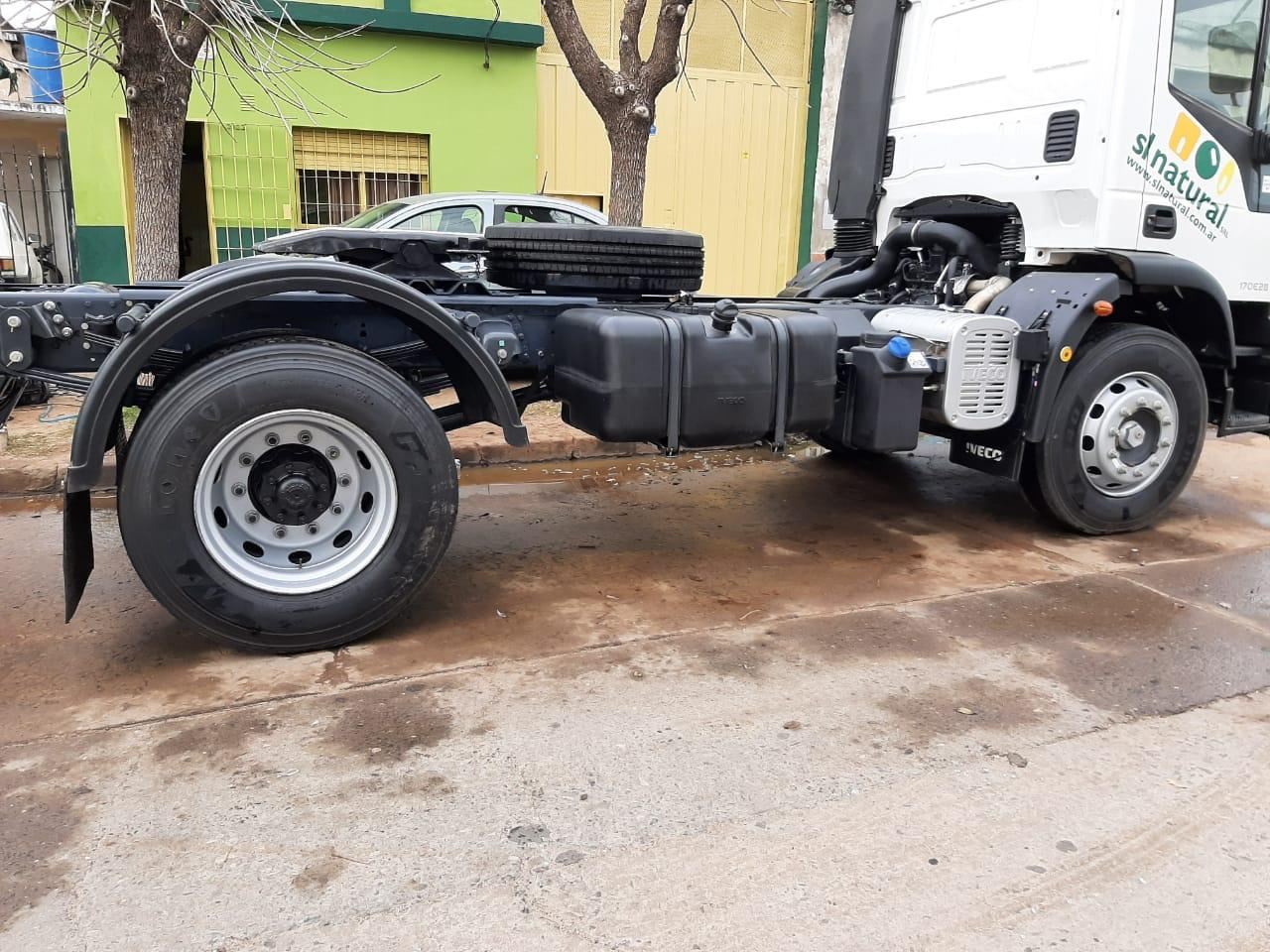 Chasis en proceso de modificación